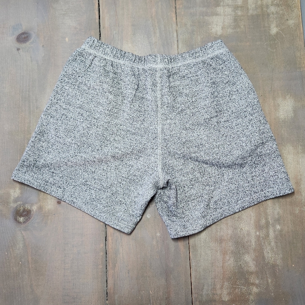 Roots Salt & Pepper Heathered Fleece Sweatshorts - Size XS - Picture 4 of 8